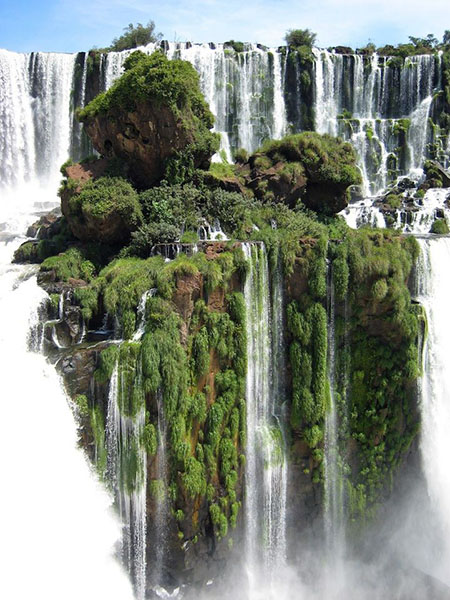 chutes d'iguaçu brésil