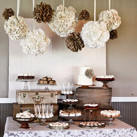 décoration brun et blanc du candy bar