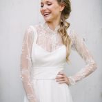 robe-de-mariee-elsa-gary-2019-oriane-robe-et-chemisier-detail-retro.jpg
