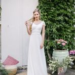 robe-de-mariee-elsa-gary-2019-beryl-devant-intemporelle.jpg