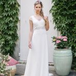 robe-de-mariee-elsa-gary-2019-pyrite-intemporelle.jpg