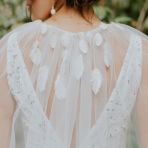 feuille-collier-voile-plume-elsa-gary-2020-robe-de-mariee-10.jpg