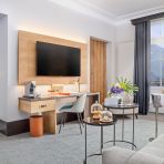 junior-suite-mountain-view-1.jpg