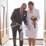 Entrée en couple dans l'église 