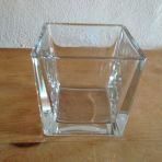 8 petits vases carrés de 10 cm x 10 cm x 10 cm : 3.- pièce