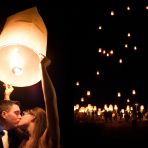 après le repas... flying lanterns :)