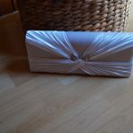 Magnifique pochette blanche
CHF 15.-