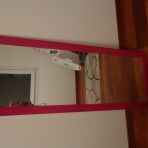 Miroir fucsia - 98 cm hauteur x 36 cm largeur
8.-